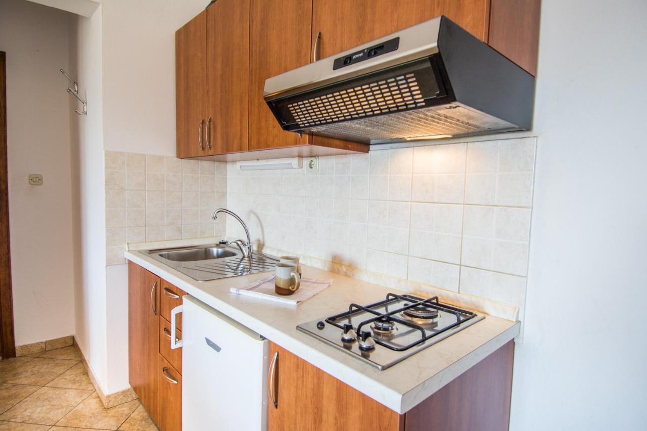 Apartments Adria ビオグラード・ナ・モル 部屋 写真