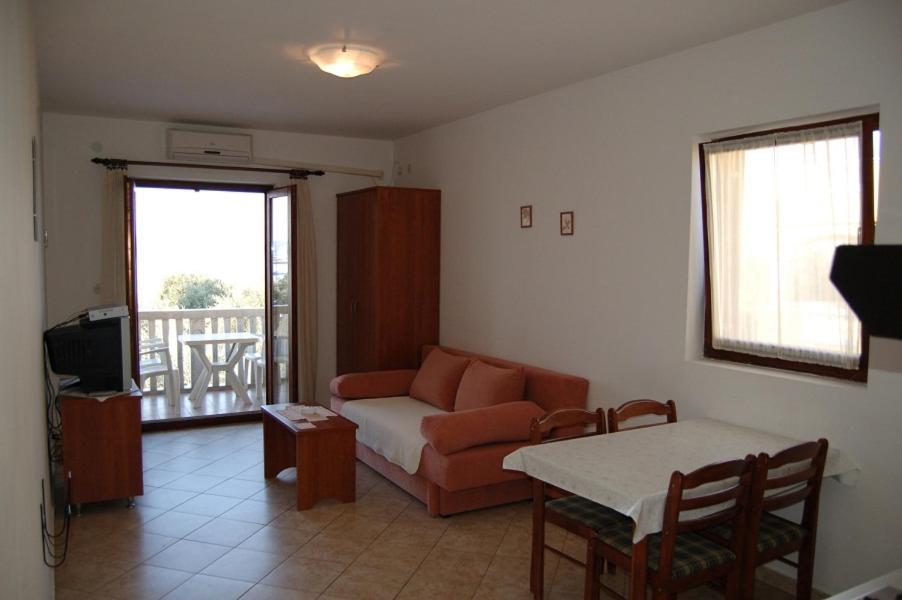Apartments Adria ビオグラード・ナ・モル 部屋 写真